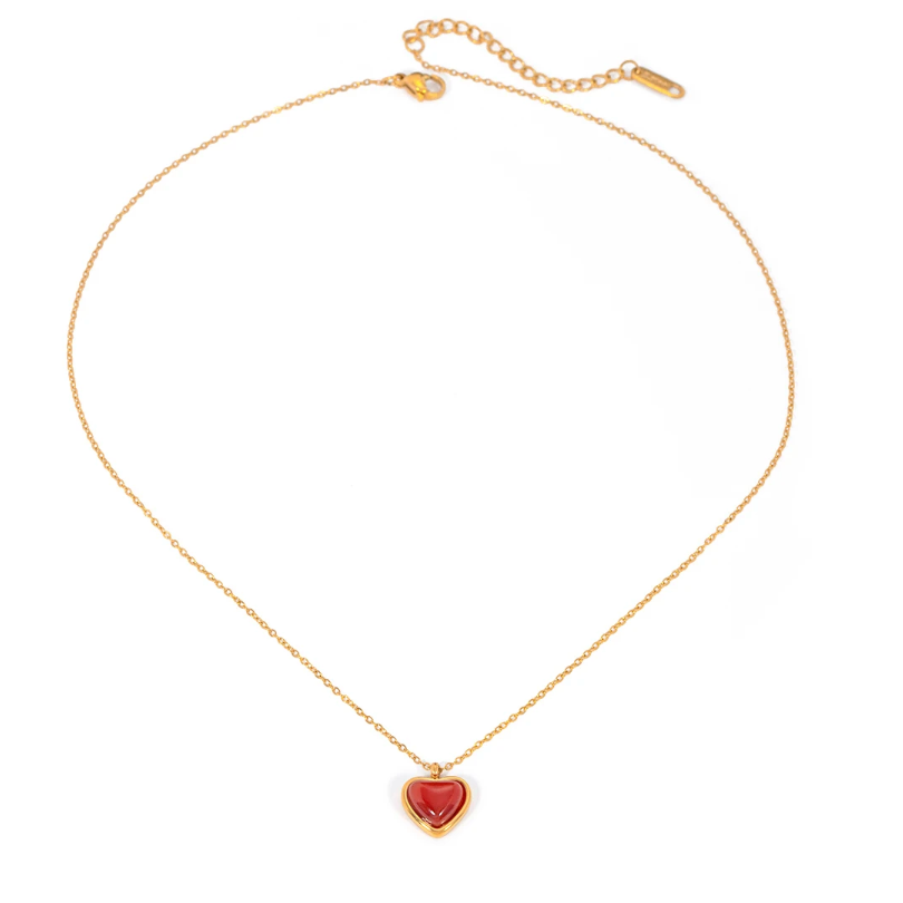 JARVELLE™ Heart-shaped necklace